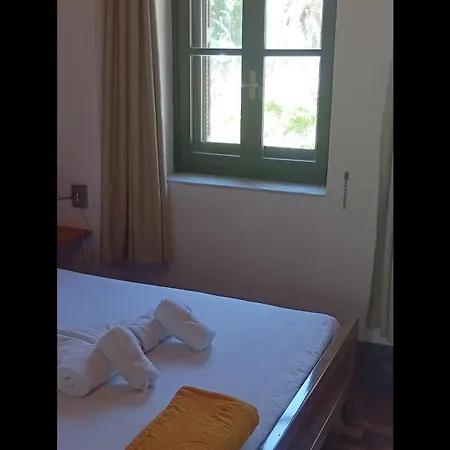 Stefanos شقة *