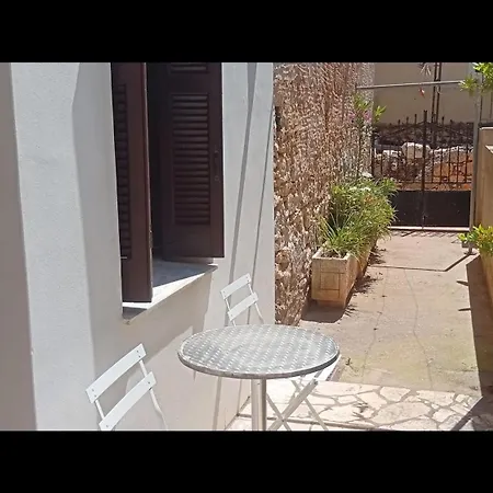 Stefanos *
