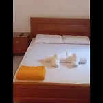 Stefanos Apartment